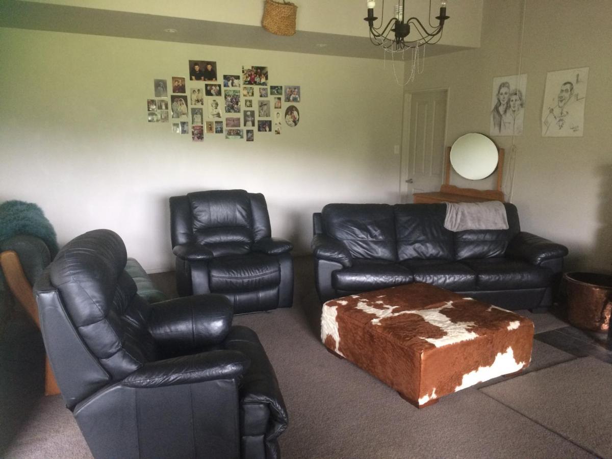 Waiotahe Dairy Farm Hideout Villa Waiotahi ภายนอก รูปภาพ